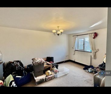 2 bedroom semi-detached house to rent - Photo 3