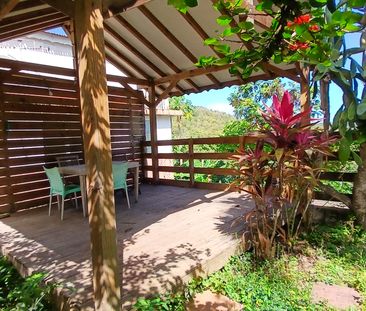 Location Maison 3 pièces 80m² STE ROSE 97115 - Photo 2