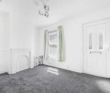 2 Bed Terraced House, Mason Street, RG1 - Photo 1