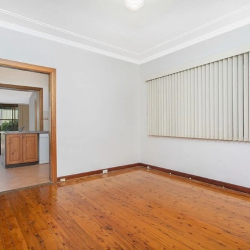 FAMILY HOME IN SOUGHT AFTER LOCATION - Photo 1