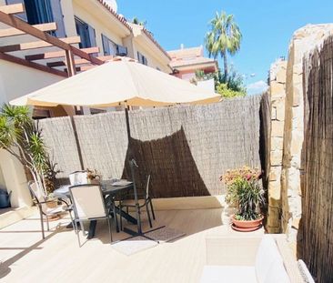 4 Bedroom Townhouse For Rent in Puerto Banús, Málaga - Photo 6