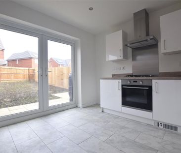 2 bedroom semi-detached house to rent - Photo 1