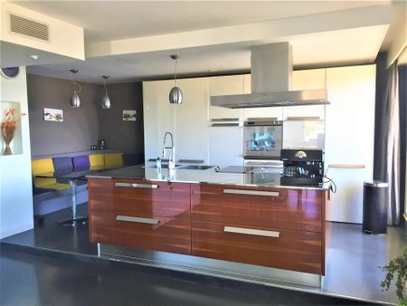 Location Appartement 4 pièces 116m² AIX EN PROVENCE 13100 - Photo 5