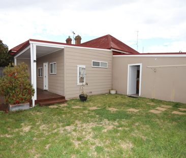 20 Cowper Street, Goulburn - Photo 6