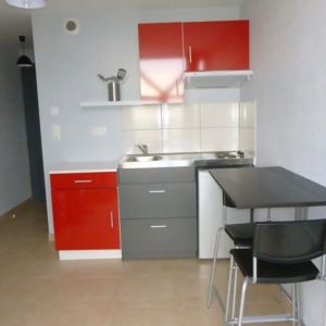 Location : studio meublé à l'année à Granville - Photo 2