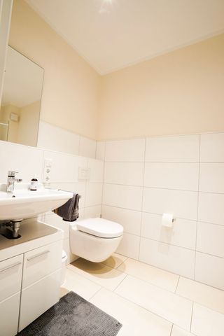 Eichenstraße: 2 Zimmer Wohnung, Der Besichtigungstermin ist bereits ausgebucht - Photo 2