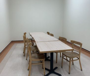 FURNISHED LOFT AT THE HEART OF THE BROADWAY - Photo 4