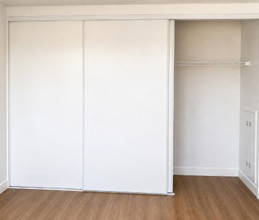 À louer à Boisbriand – Beau 3 ½ propre, lumineux et moderne - Photo 2