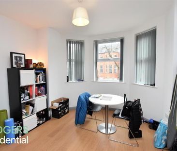 Apt 8, 108 Eglantine Avenue, Belfast, BT9 6EU - Photo 2