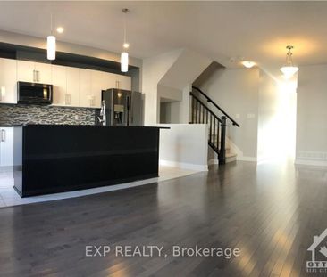 For Lease - 920 KILBIRNIE Drive, Barrhaven, Ontario - Photo 1