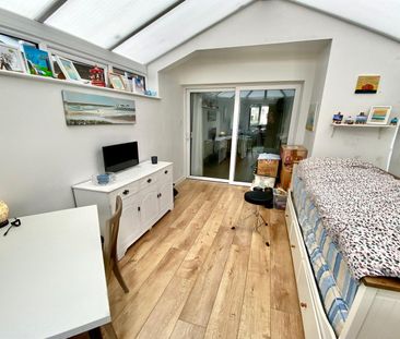 Kingsway Gardens, Chandlers Ford, SO53 - Photo 2