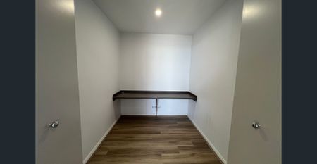 New Floor Board Water Front Apartment - Photo 5