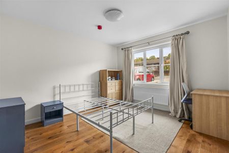 1 bedroom in a house share to rent - Photo 5