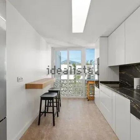 Alquiler de piso en Calle Guadalajara - Photo 1