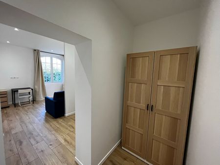 Location Appartement 1 pièce 23m² - Photo 5