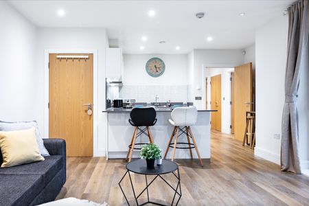 1 Bed Flat, Corio House, SE1 - Photo 3