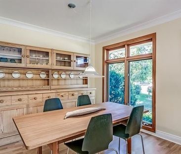 For Lease - 186 Tweedsdale Crescent, Oakville, Ontario - Photo 2