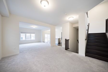 For Lease - 9 Tarrison Street, Brantford, Ontario - Photo 3