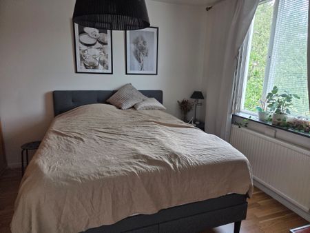 Båtholmsbacken, Skärholmen - Photo 3