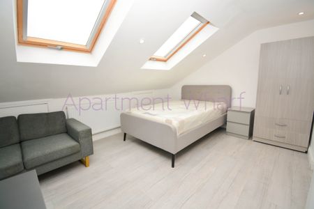 Crownfield Road, E15 2AS, London - Photo 2