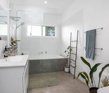 19 Barrenjoey Road, Mona Vale NSW 2103 - House For Rent | Domain - Photo 2