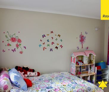 This immaculate four bedroom home is both private and welcoming and... - Photo 5