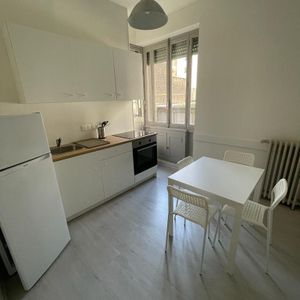 : Appartement 71.11 m² à Saint-Étienne - Photo 2