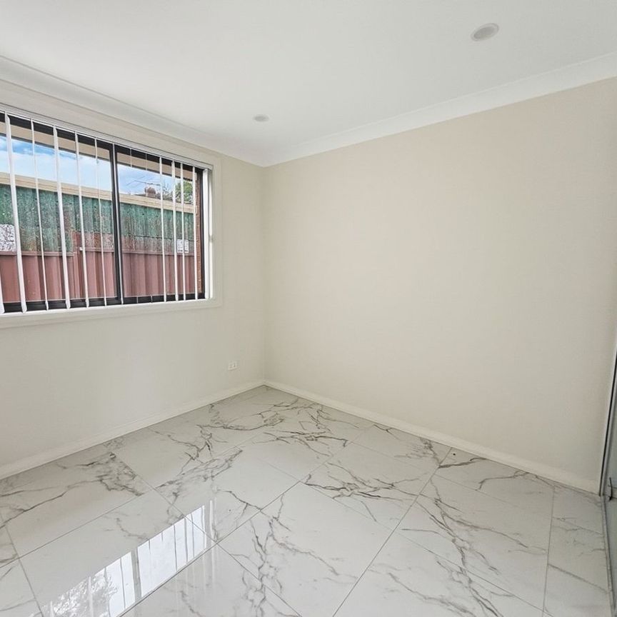 Stunning Granny Flat! - Photo 1