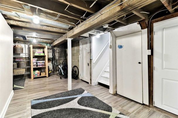 For Lease - 157 Northcliffe Boulevard, Toronto, Ontario - Photo 1