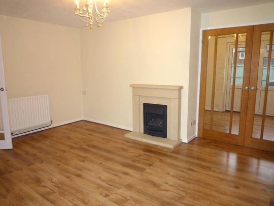 3 bedroom townhouse to rent - Photo 1