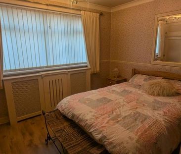 3 bedroom bungalow to rent - Photo 3