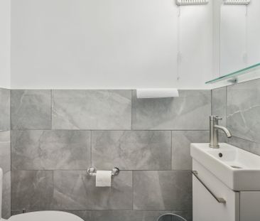 For Lease - 18 Thirty Third Street Unit# 6, Toronto, Ontario - Photo 5