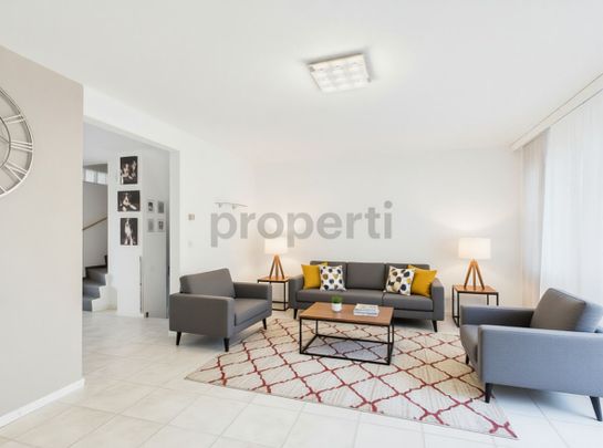 Generous terraced single-family house with garden sunny location - Foto 1