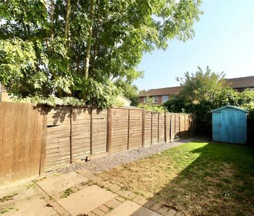 2 bedroom terraced house to rent - Photo 6