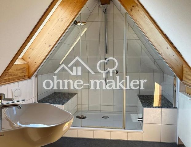 Helle 2,5-Zimmer-Wohnung zentral in WdSt - Photo 1