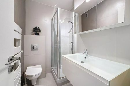 LOCATION - Superbe studio rénové, Cannes Isola Bella - Photo 4