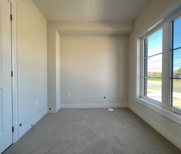 For Lease - 5951 Saigon Street, Mississauga, Ontario - Photo 5