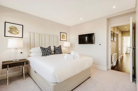 Hamlet Gardens, Ravenscourt Park, London W6 - Photo 3