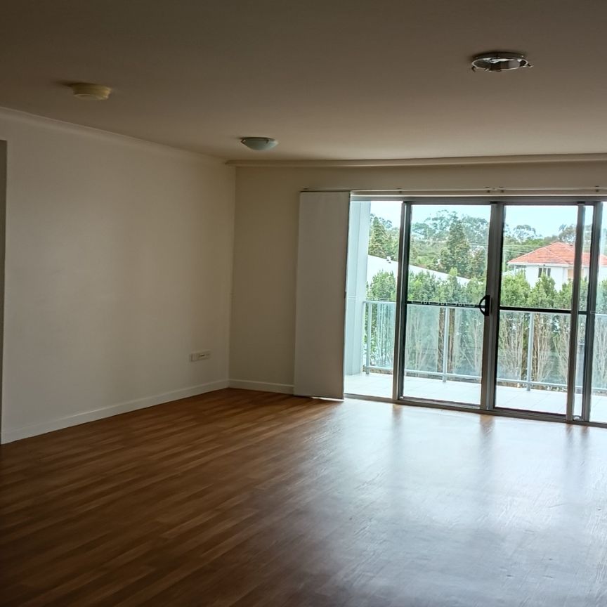 2 bed/2 bath Apartment in Great Location - Photo 1