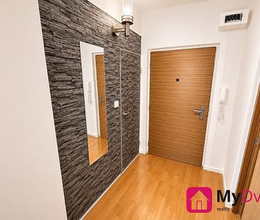 Pronájem bytu 1+1 33 m² - Fotografie 5