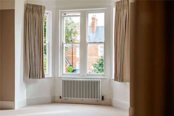 A newly renovated one bedroom apartment - Photo 1