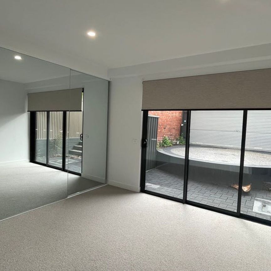 283A Burnley St, Richmond VIC 3121 - Townhouse For Rent | Domain - Photo 1