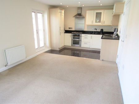 2 bedroom flat to rent - Photo 5