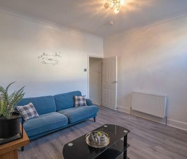 Room in a Shared House, Randolph Street, LS13 - Photo 1
