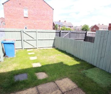 3 bedroom property to rent - Photo 2