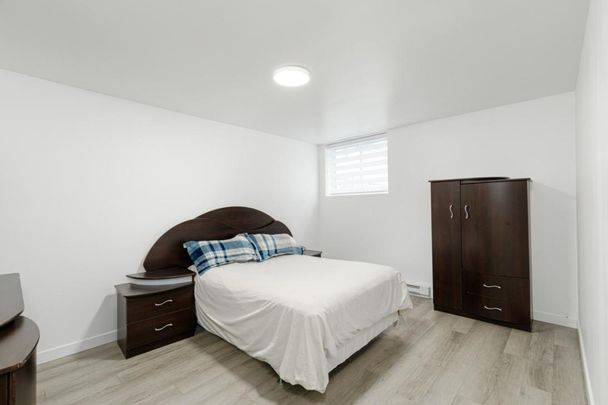 34A Rue de Berri, H7G 2W5, Laval - Photo 1