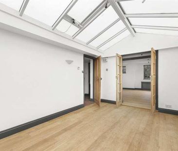 Epping Upland, CM16 - Photo 4