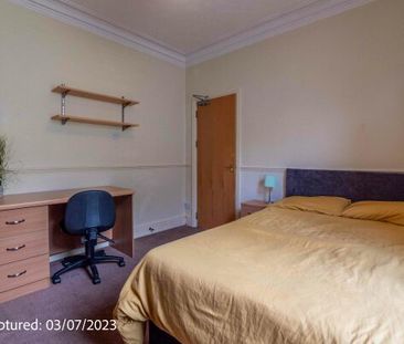 41 Scarborough Terrace - Photo 2