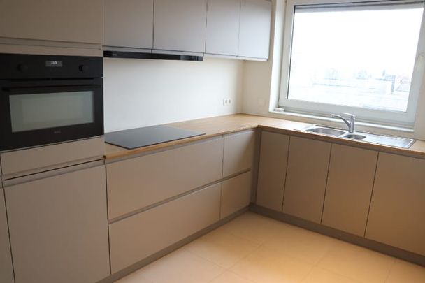 Appartement te huur - Foto 1