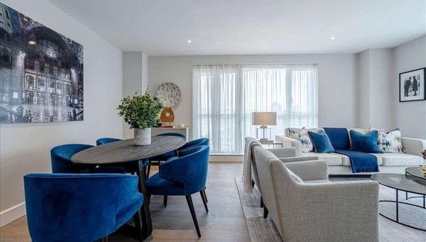 Circus Apartments, Canary Wharf, London, E14 - Photo 1